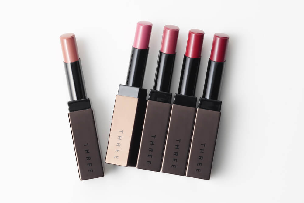 velvet-lust-lipstick1