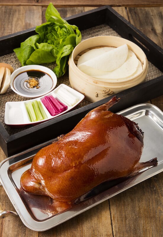 烤北京填鴨 Barbecued Peking duck